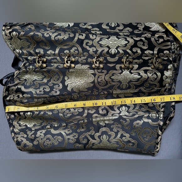 Gold and black brocade overbust corset - Picture 8 of 9